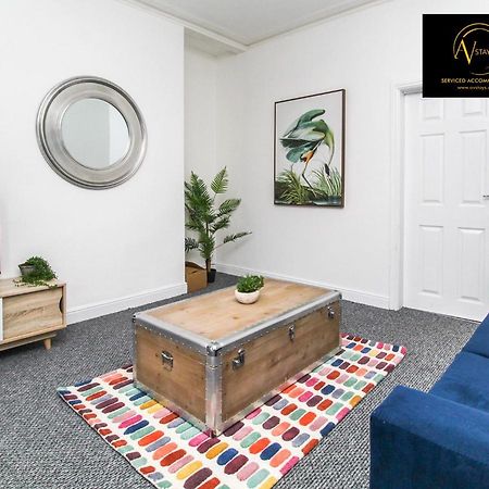 Modern House By Av Stays Short Lets & Serviced Accommodation St Helens St Helens  Extérieur photo