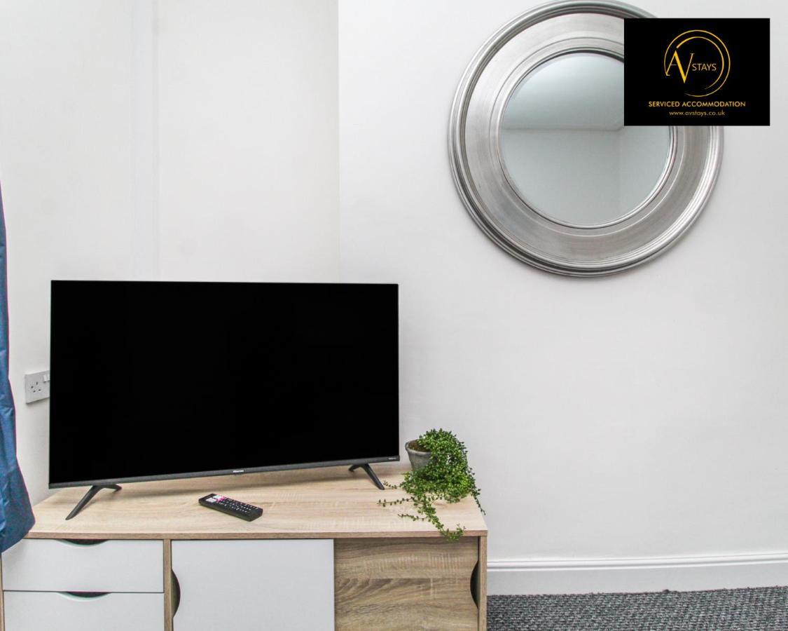 Modern House By Av Stays Short Lets & Serviced Accommodation St Helens St Helens  Extérieur photo