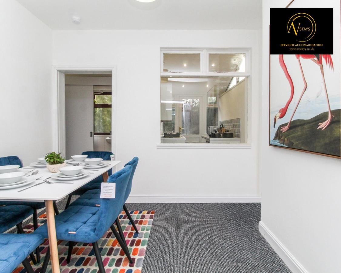 Modern House By Av Stays Short Lets & Serviced Accommodation St Helens St Helens  Extérieur photo