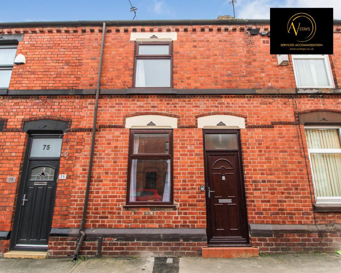 Modern House By Av Stays Short Lets & Serviced Accommodation St Helens St Helens  Extérieur photo